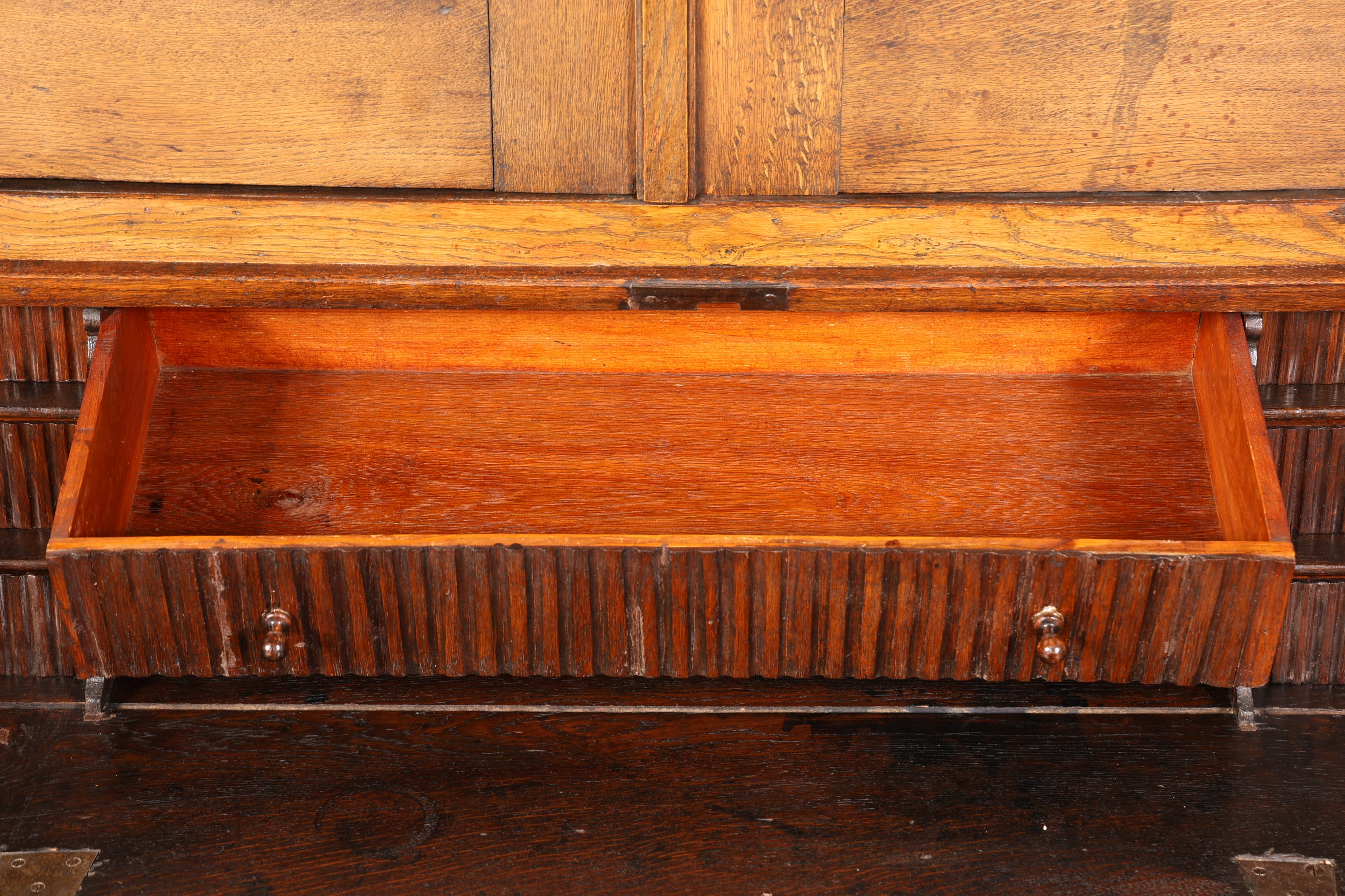 Beeindruckender Biedermeier Sekretär Louis Seize Aufsatzsekretär um 1810 Schreibkommode Büroschrank Kommode