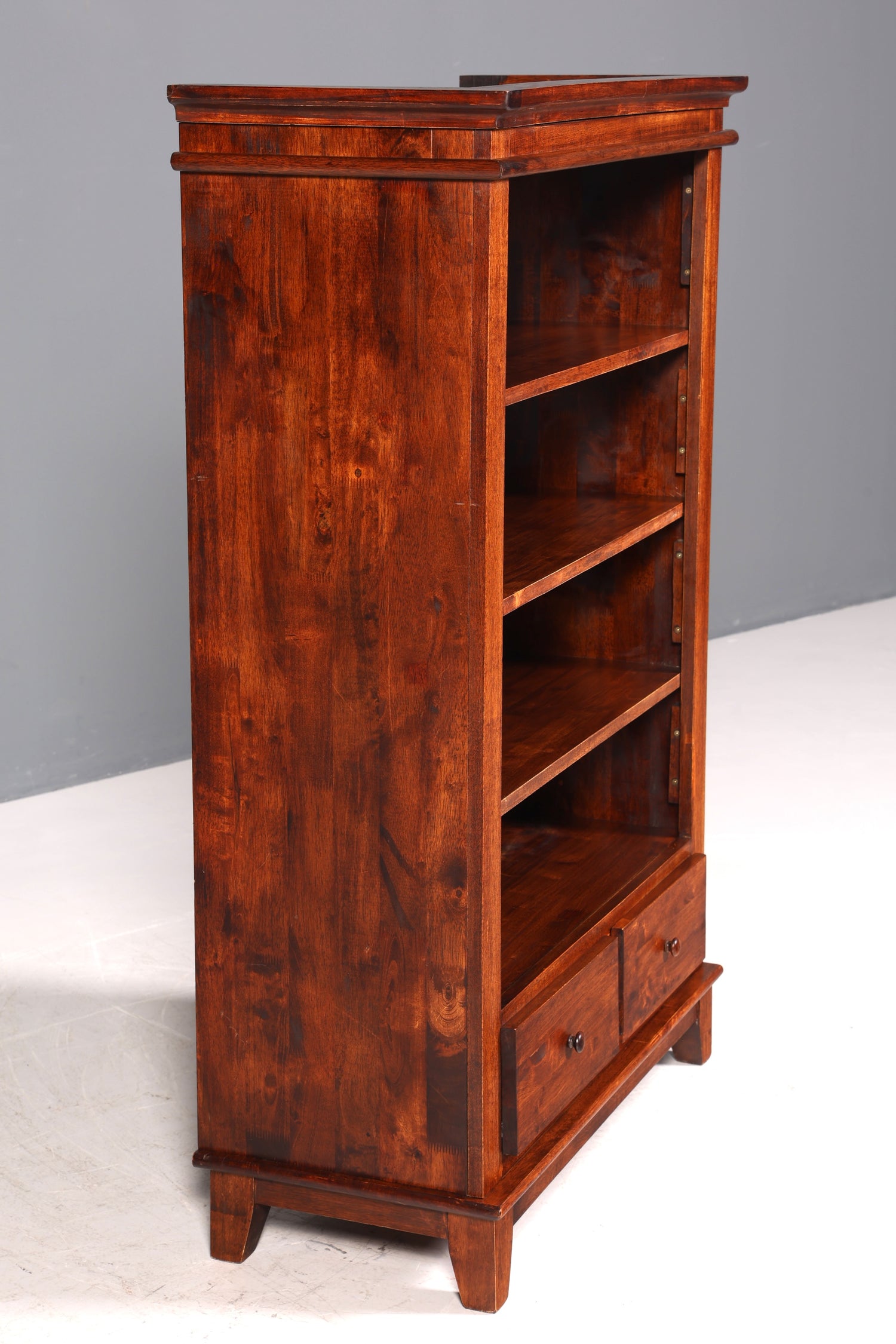 Belle bibliothèque ancienne, bibliothèque en bois véritable, style anglais