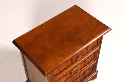 G111 Finish Wunderschöne Englische Kommode Holz TV Schrank Antik Sideboard