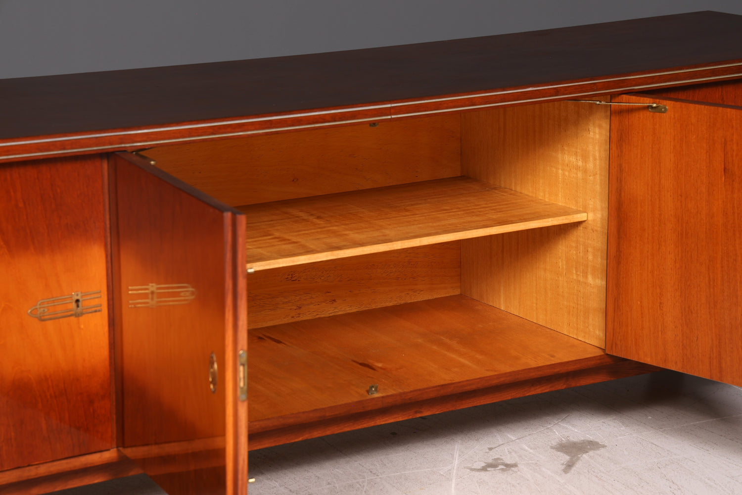 Wunderschönes Mid Century Sideboard Vintage Longboard TV Kommode Schrank Vintage Lowboard 60s Holz