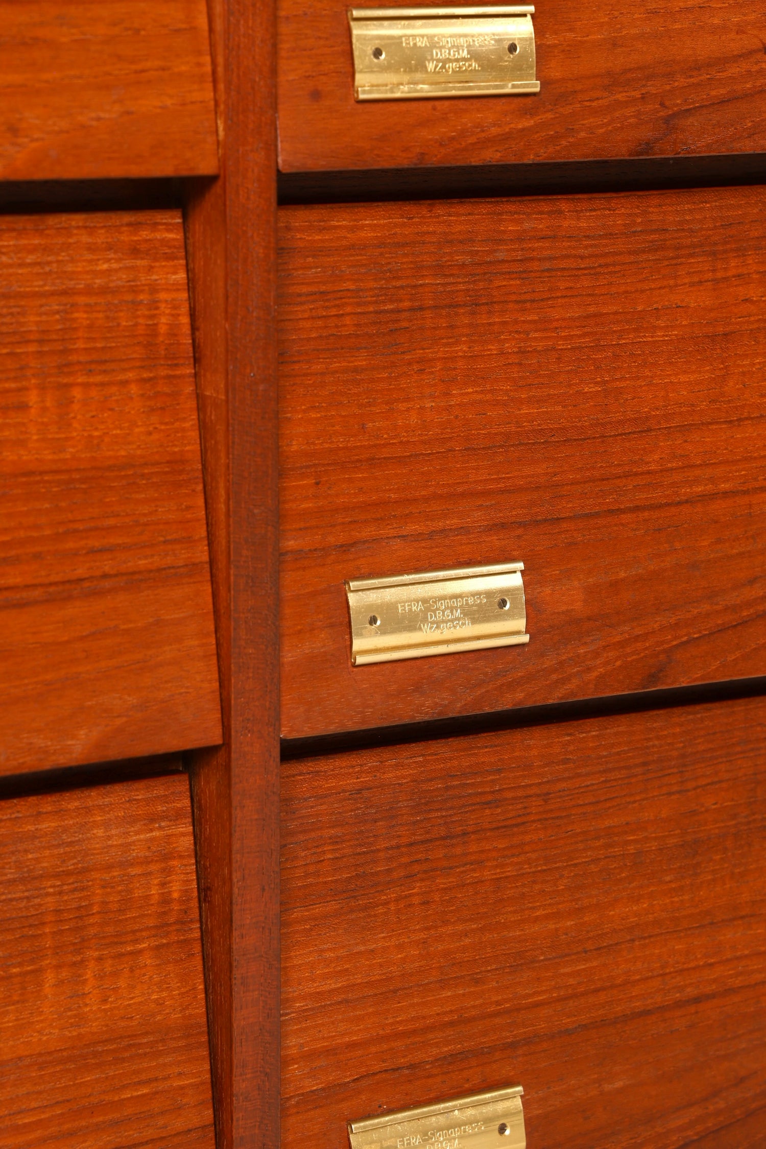 G112 Finish Wunderschöne Mid Century Kommode Vintage Bauhaus Apotheker Schrank Retro Schubladenkommode