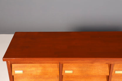 Magnifique commode rétro vintage Bauhaus de style milieu du siècle, format XXL (2/2).