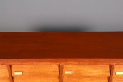 Magnifique commode rétro vintage Bauhaus de style milieu du siècle, format XXL (2/2).