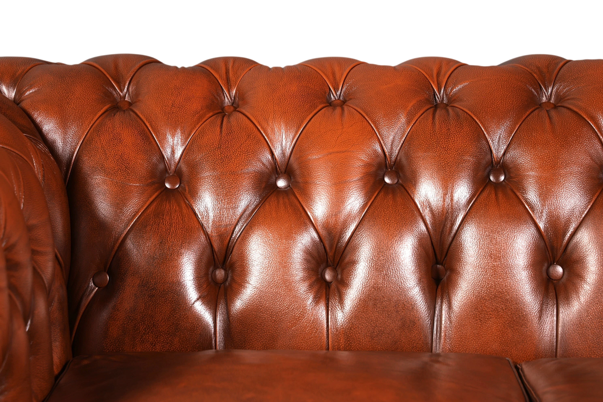 G118 Finish Wunderschönes Original Chesterfield 2er Sofa Englisch Oxblood Leder 2- Sitzer Couch