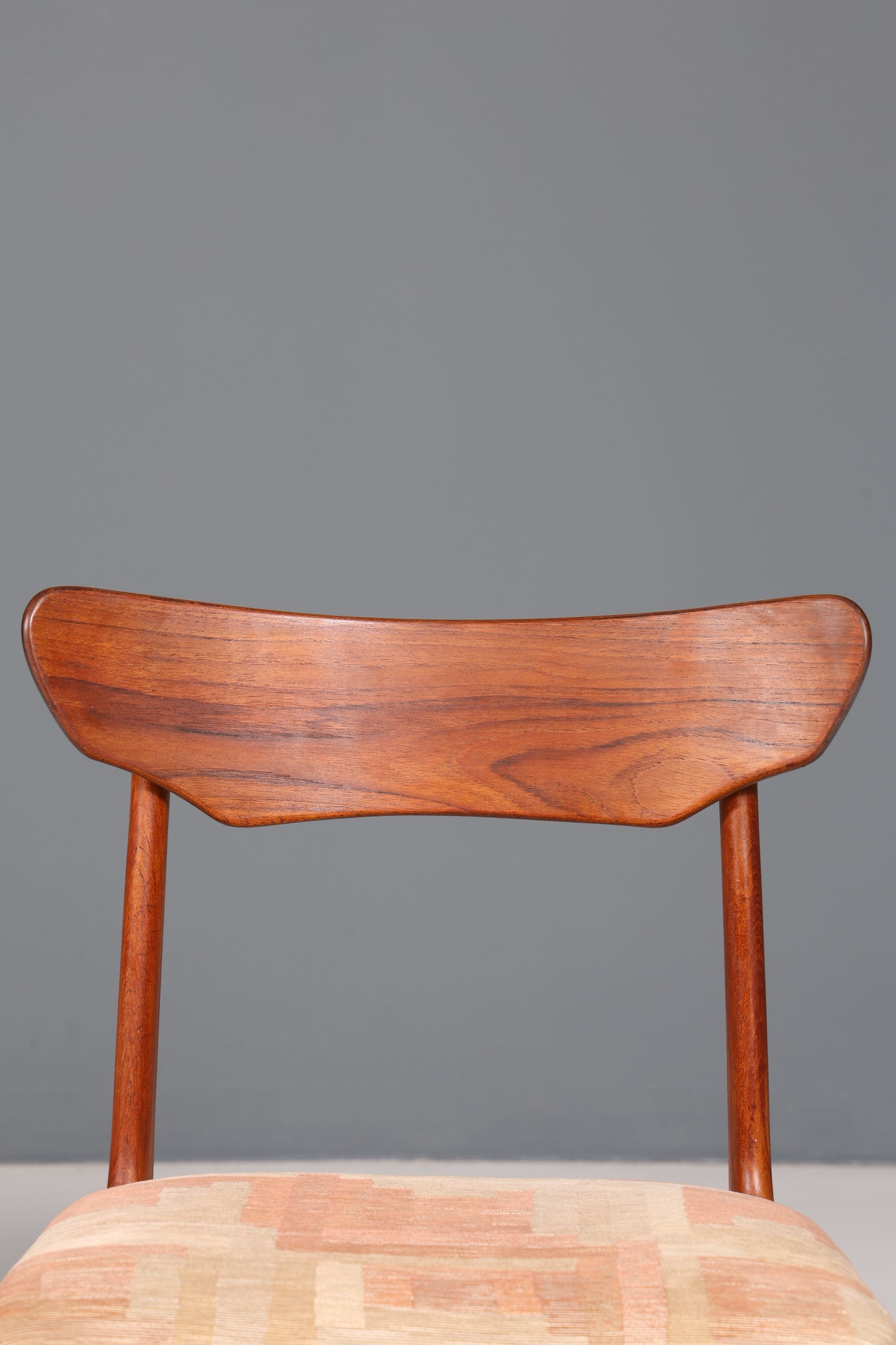 Stilvoller Original "Schiønning &amp; Elgaard" Stuhl Mid Century Danish Teak Holz Esszimmer Stuhl Sekretär Stuhl 1 von 3