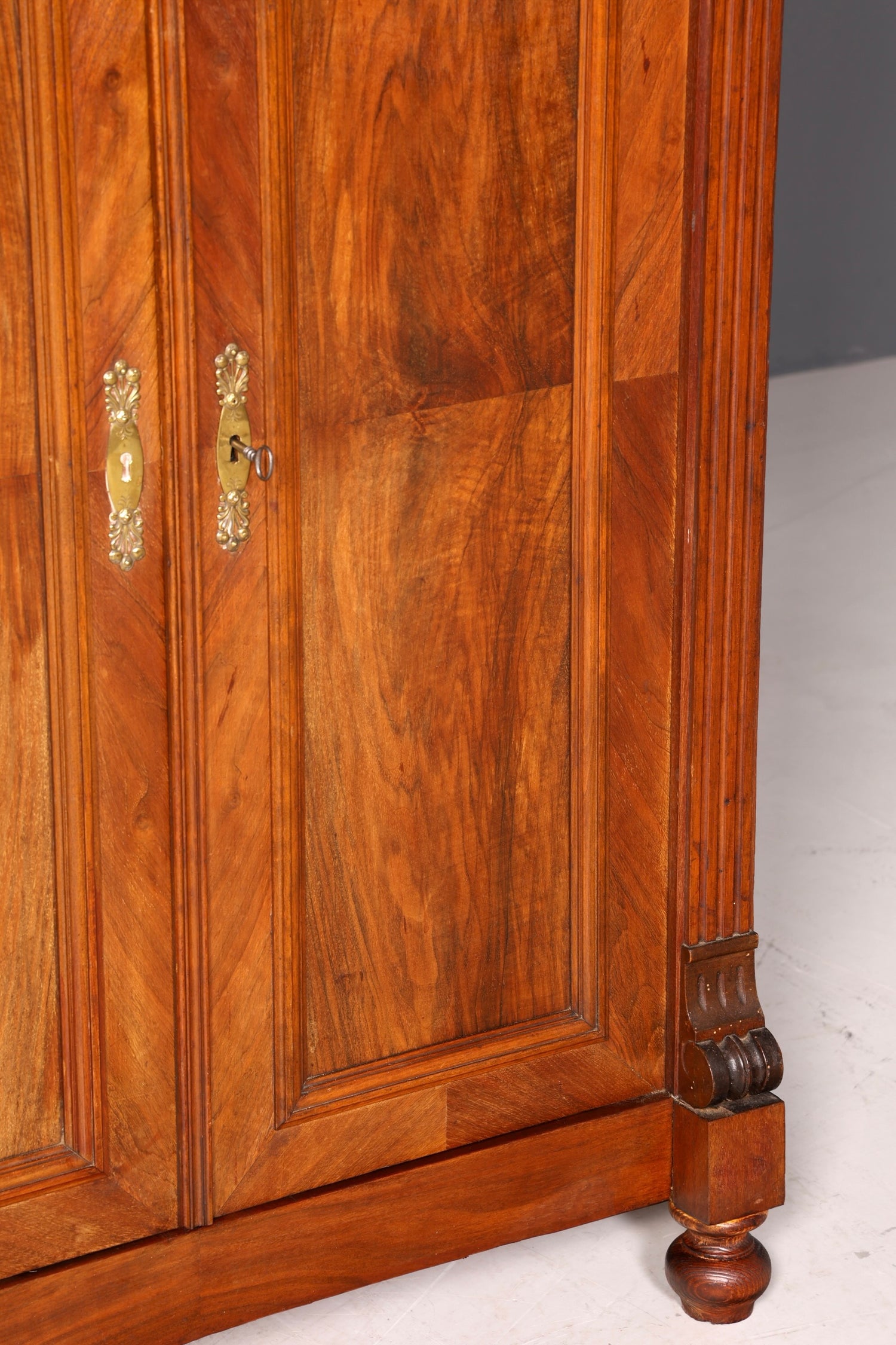 G124 Finish Traumhaftes Gründerzeit Vertiko Jugendstil Schrank Antik Highboard Kommode