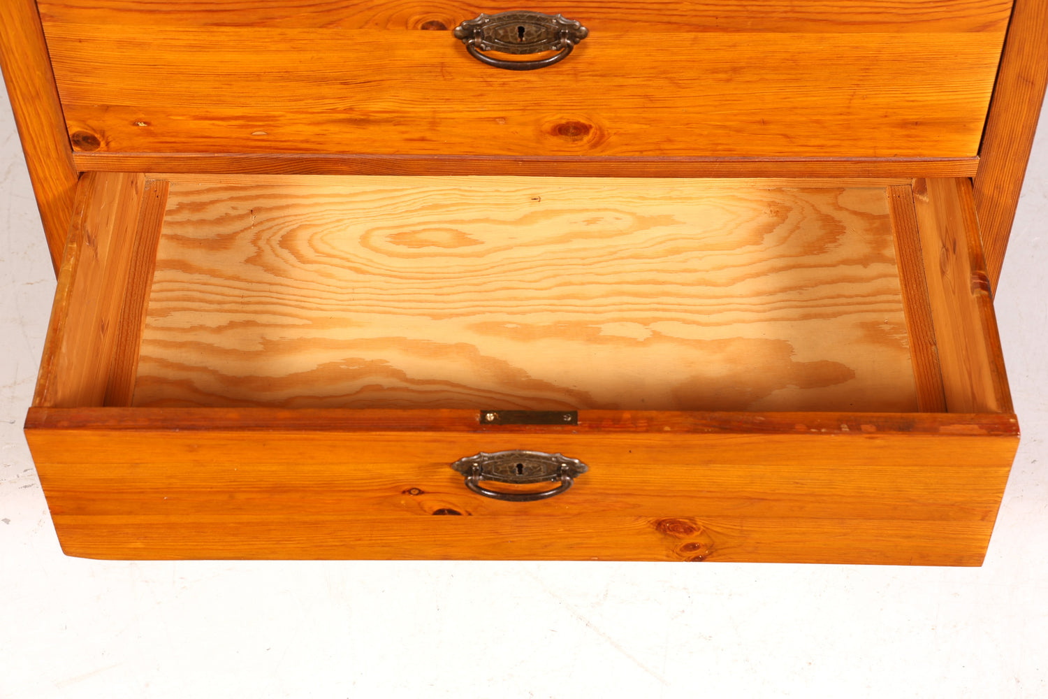 Magnifique commode ancienne Art Nouveau en bois tendre, buffet de style campagnard