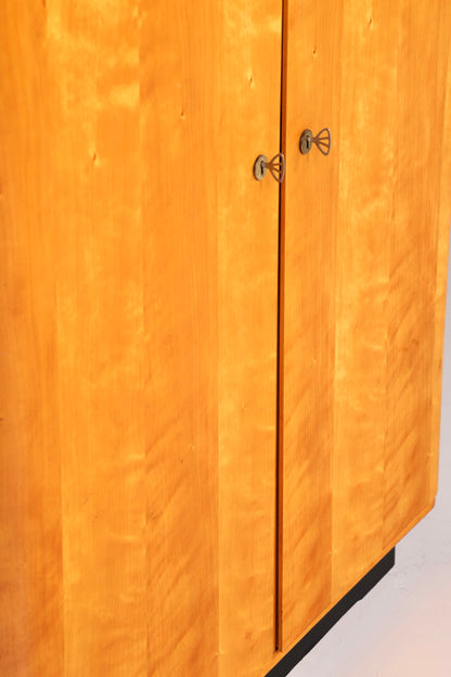 Magnifique armoire du milieu du siècle des années 60, armoire à linge, meuble à dossiers, commode vintage en bois