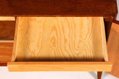 Bibliothèque simple de style Mid-Century, meuble de rangement Danish Design en noyer, vintage rétro des années 60, en bois