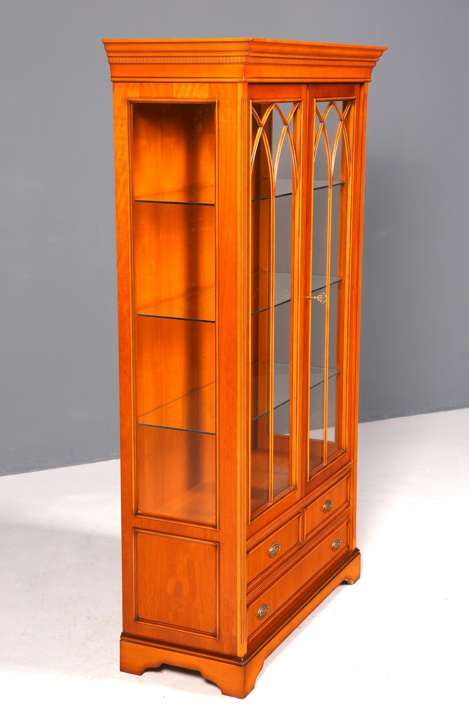 Magnifique vitrine en bois d&