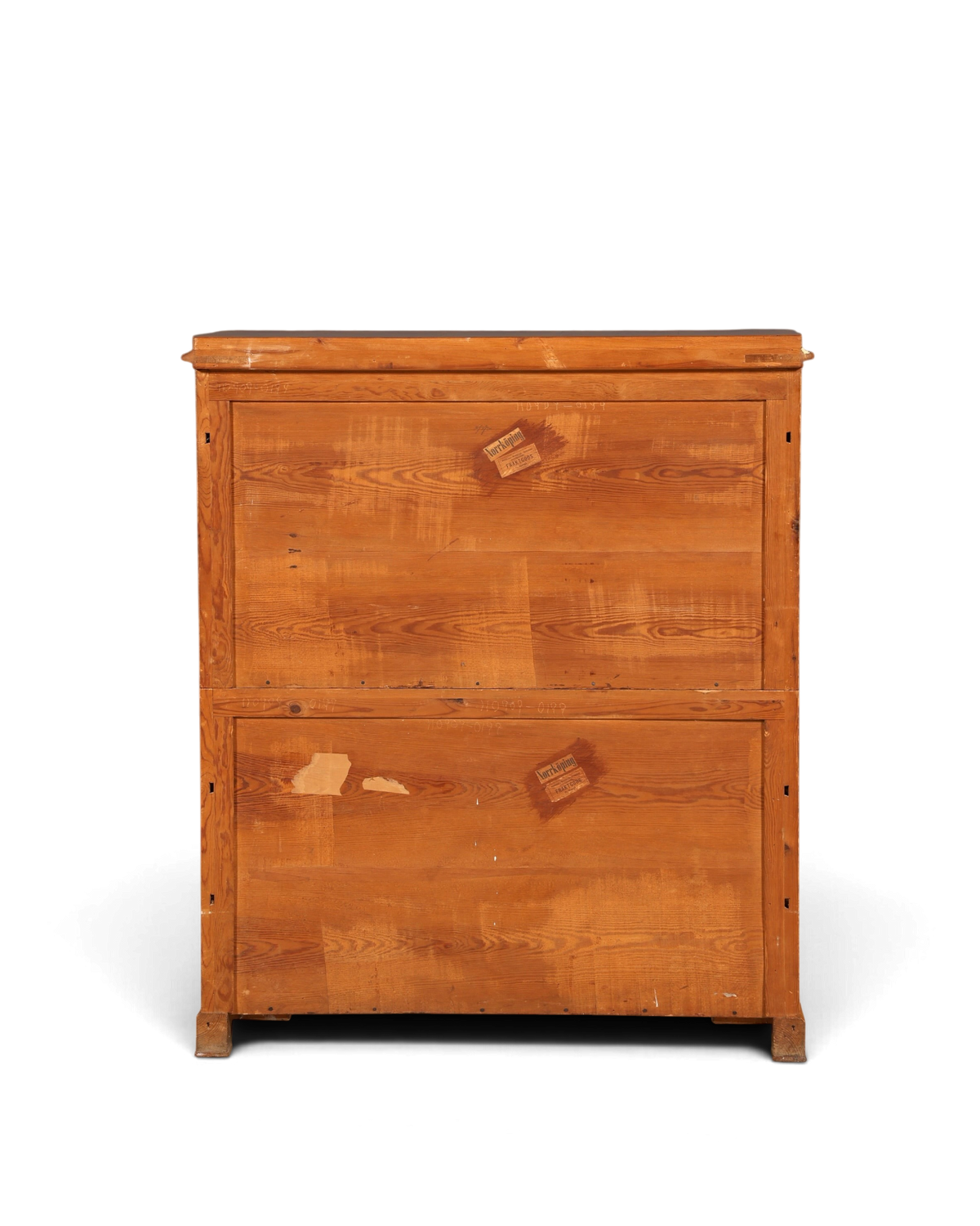 Rückseite eines antiken Hauptstadt Möblerei Biedermeier Sekretärs aus massivem Holz mit sichtbarer Maserung