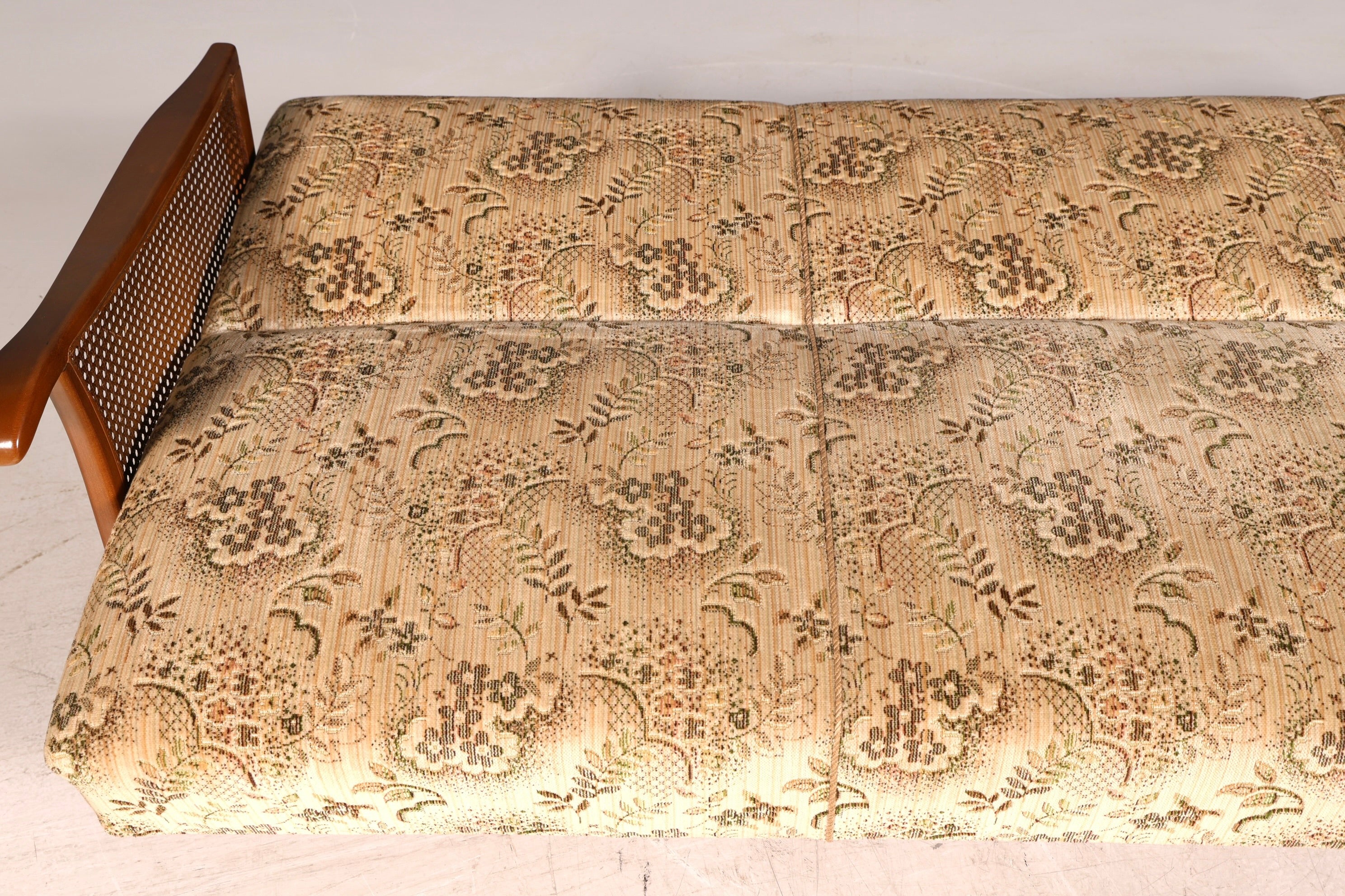 Wunderschöne Chippendale Couch Sofa 3-Sitzer Gästebett Polstersofa Antik Stil Wiener Geflecht Schlafsofa Wohnzimmer Lounge
