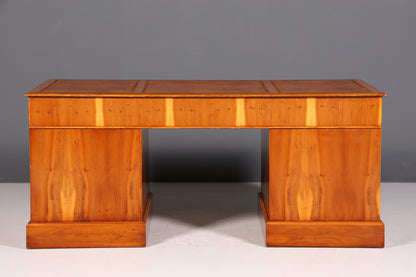 Bureau anglais de rêve, bureau en if anglais, plateau en cuir, bureau de style ancien