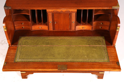 Magnifique secrétaire anglais maritime, commode-bureau avec sous-main en cuir véritable, bureau ancien vintage