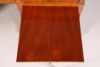 Bureau anglais de rêve, bureau en if anglais, plateau en cuir, bureau de style ancien