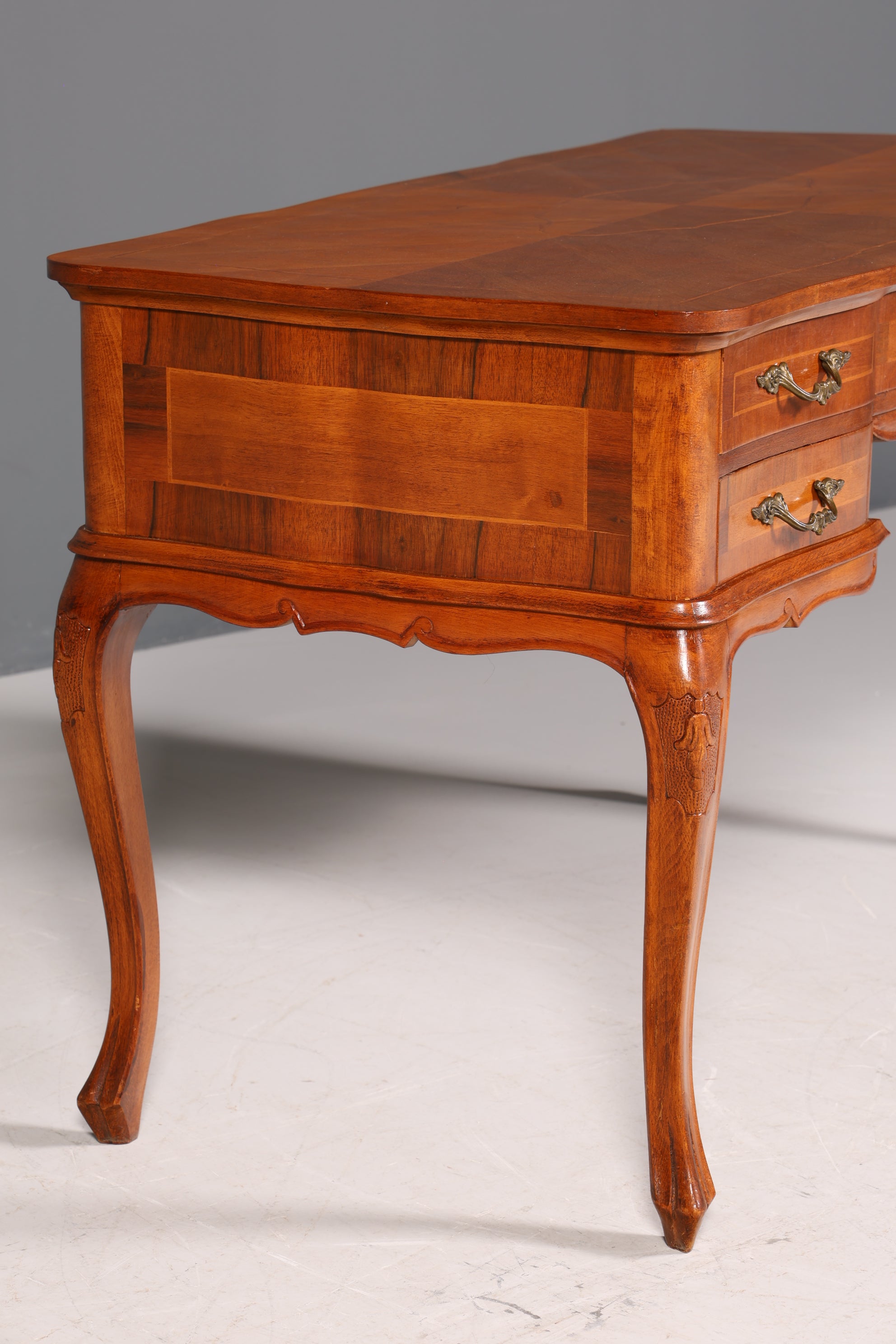 Magnifique bureau Chippendale, en bois véritable, de style antique, bureau de style baroque