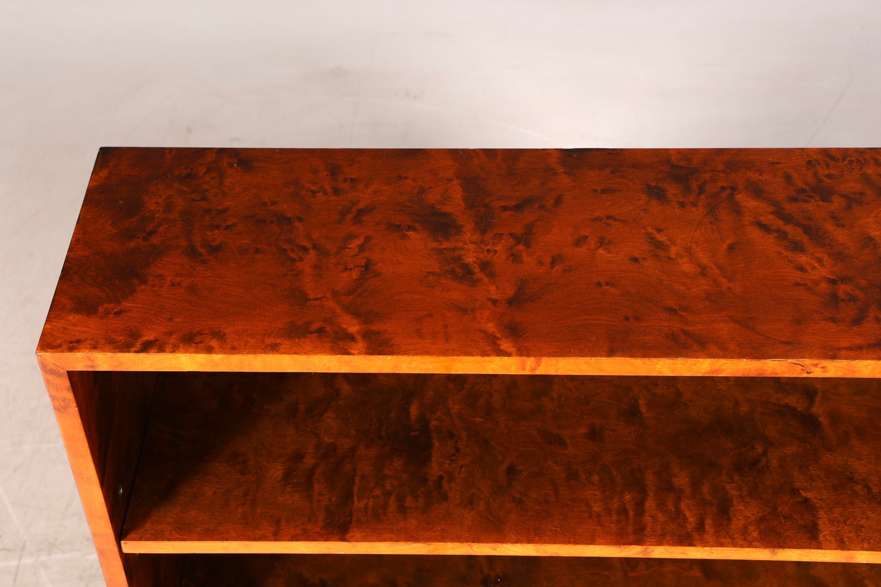 Wunderschönes Art Deco Stil Regal um 1940 Bücherregal Echt Holz Buchablage Vintage