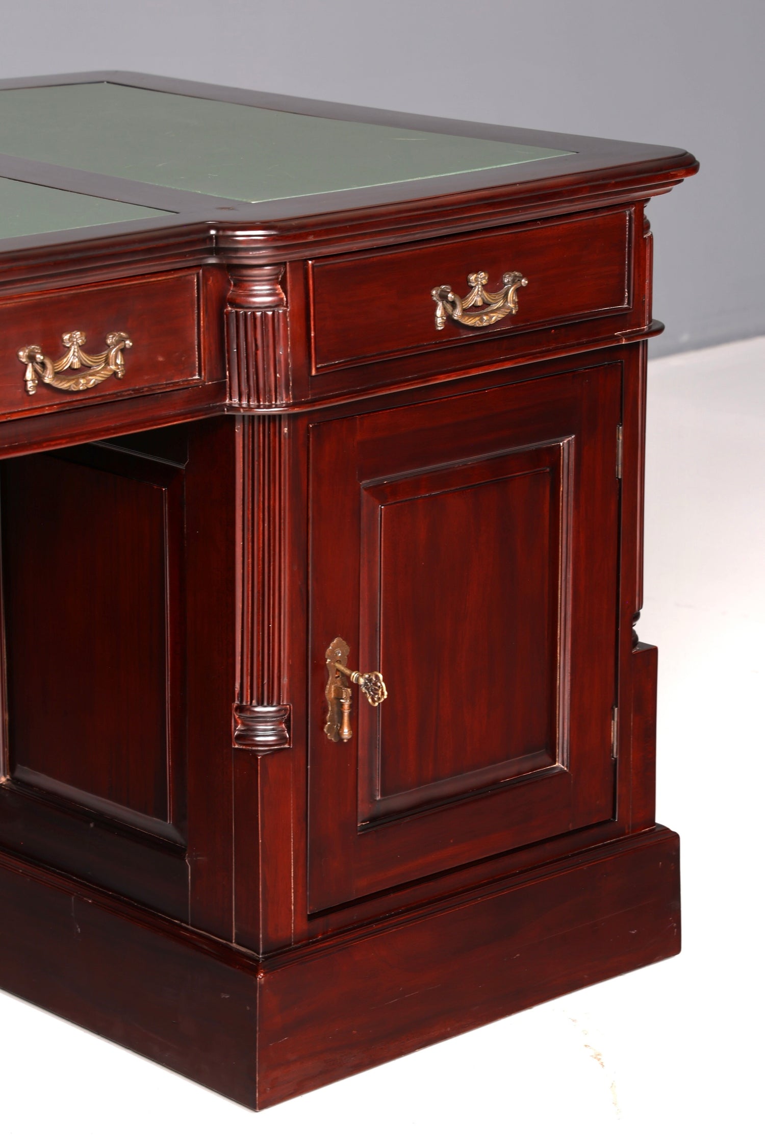 Magnifique bureau anglais en acajou, sous-main en cuir véritable, bureau de partenaire, bureau de travail, antique vintage