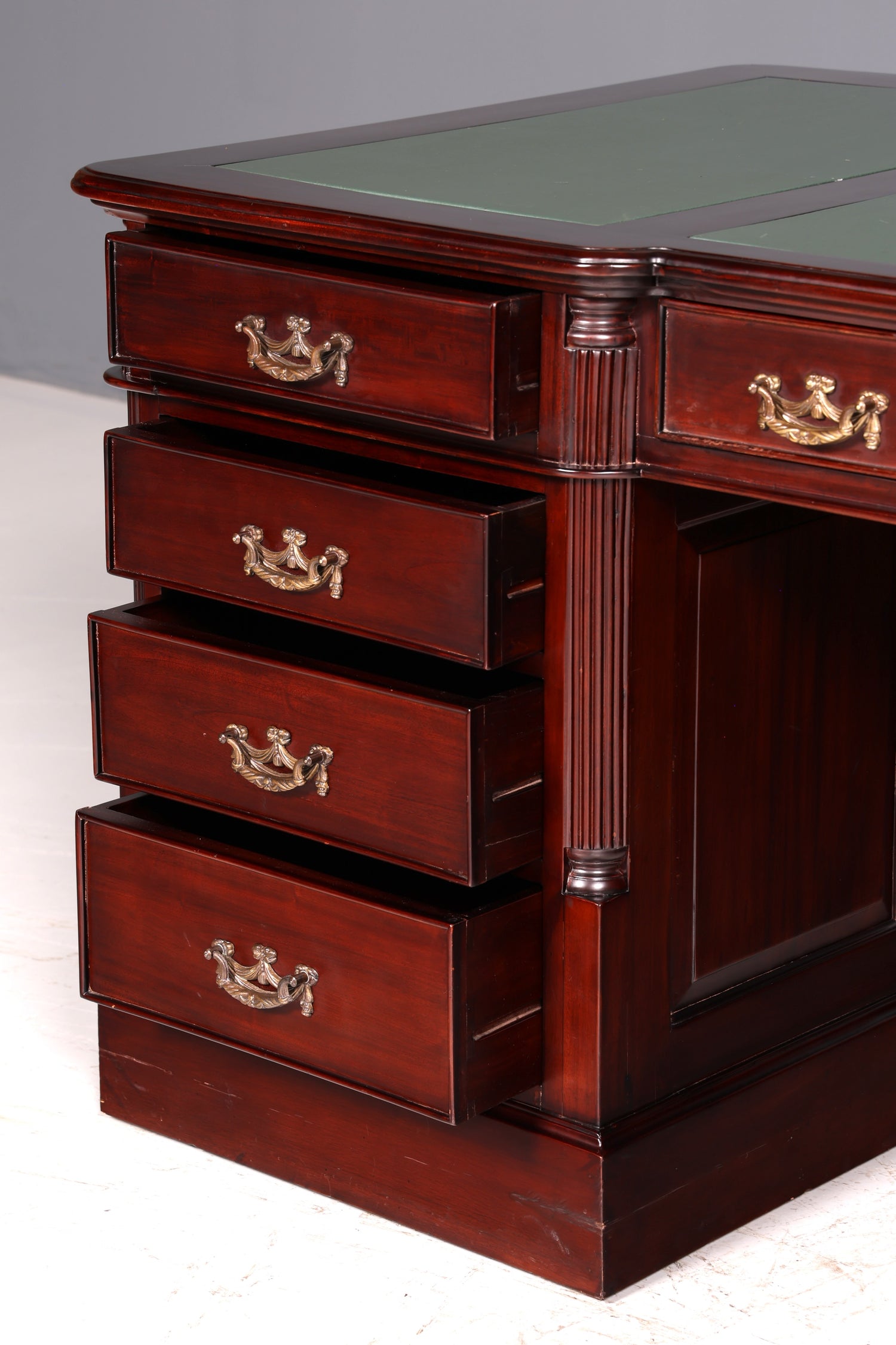 Magnifique bureau anglais en acajou, sous-main en cuir véritable, bureau de partenaire, bureau de travail, antique vintage