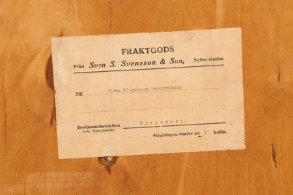 Magnifique bibliothèque vintage des années 1950, en bois véritable.