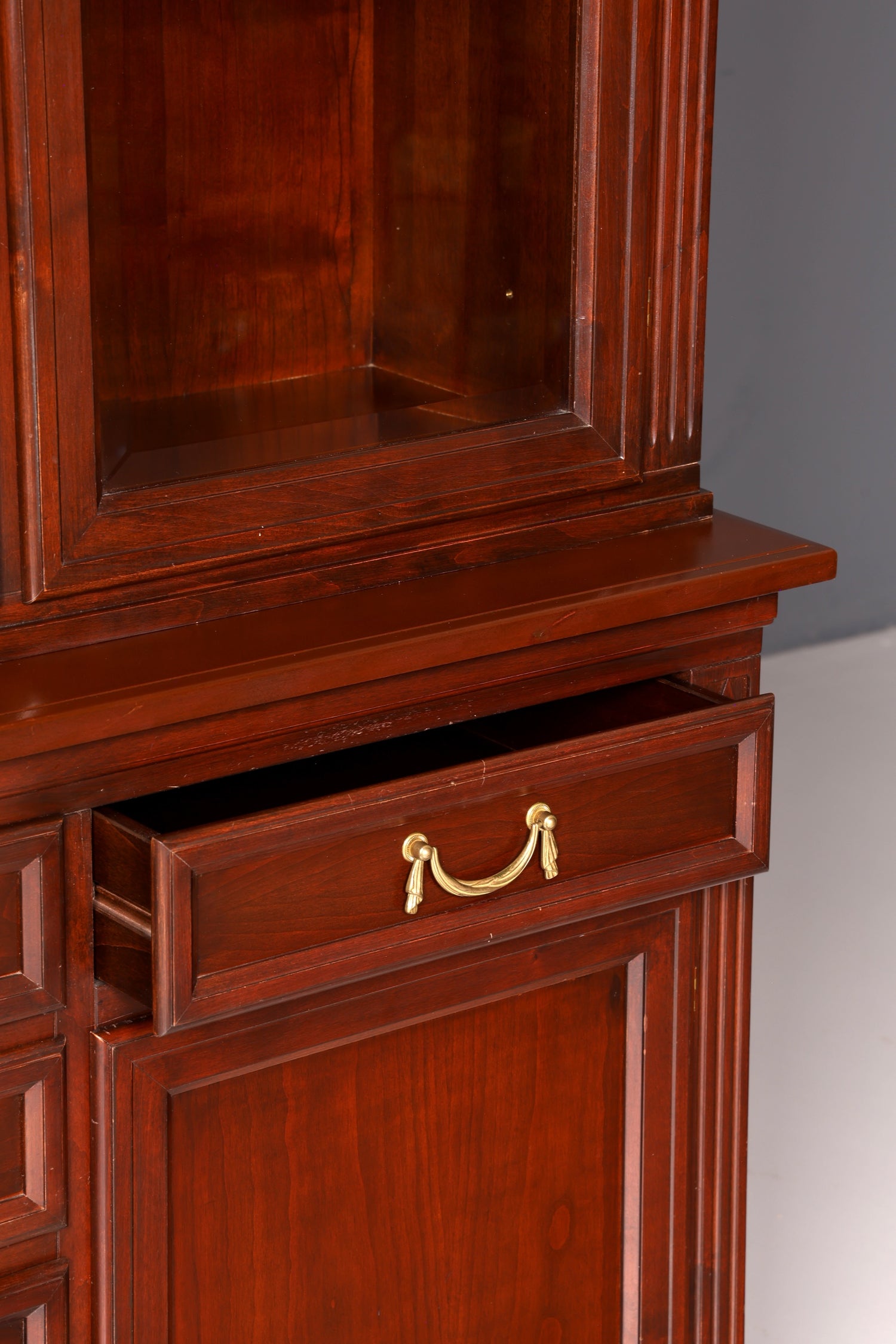 Magnifique vitrine originale Selva Villa Borghese, style antique, en bois massif, buffet, armoire de bibliothèque