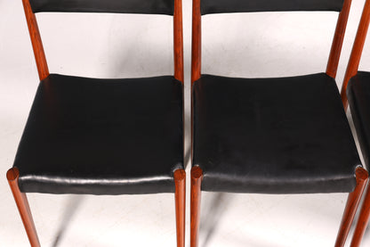 Ensemble de 4 chaises de cuisine rétro en palissandre, style Mid-Century, avec revêtement en cuir véritable et design danois.