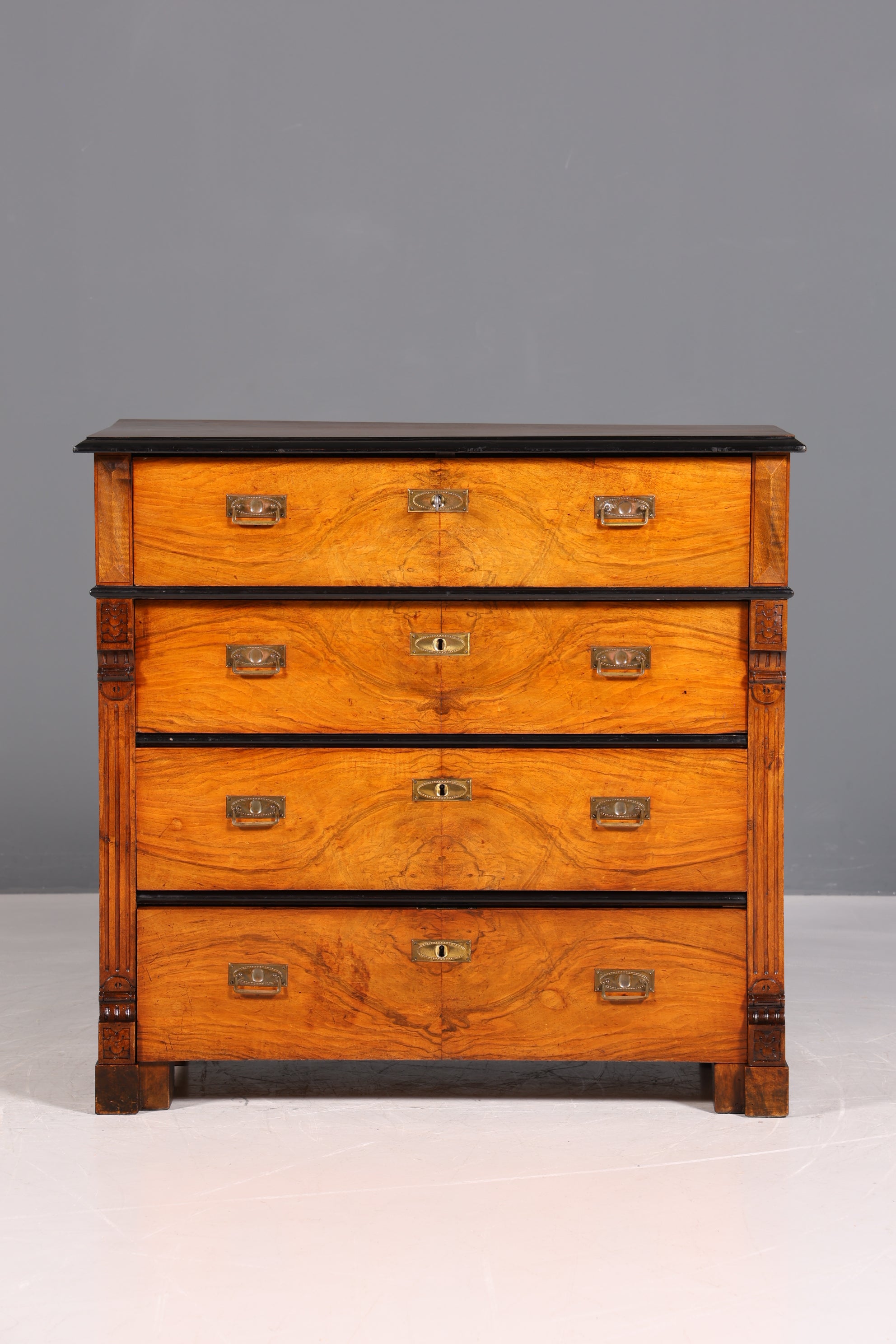 Belle commode Gründerzeit, commode antique Art Nouveau vertiko