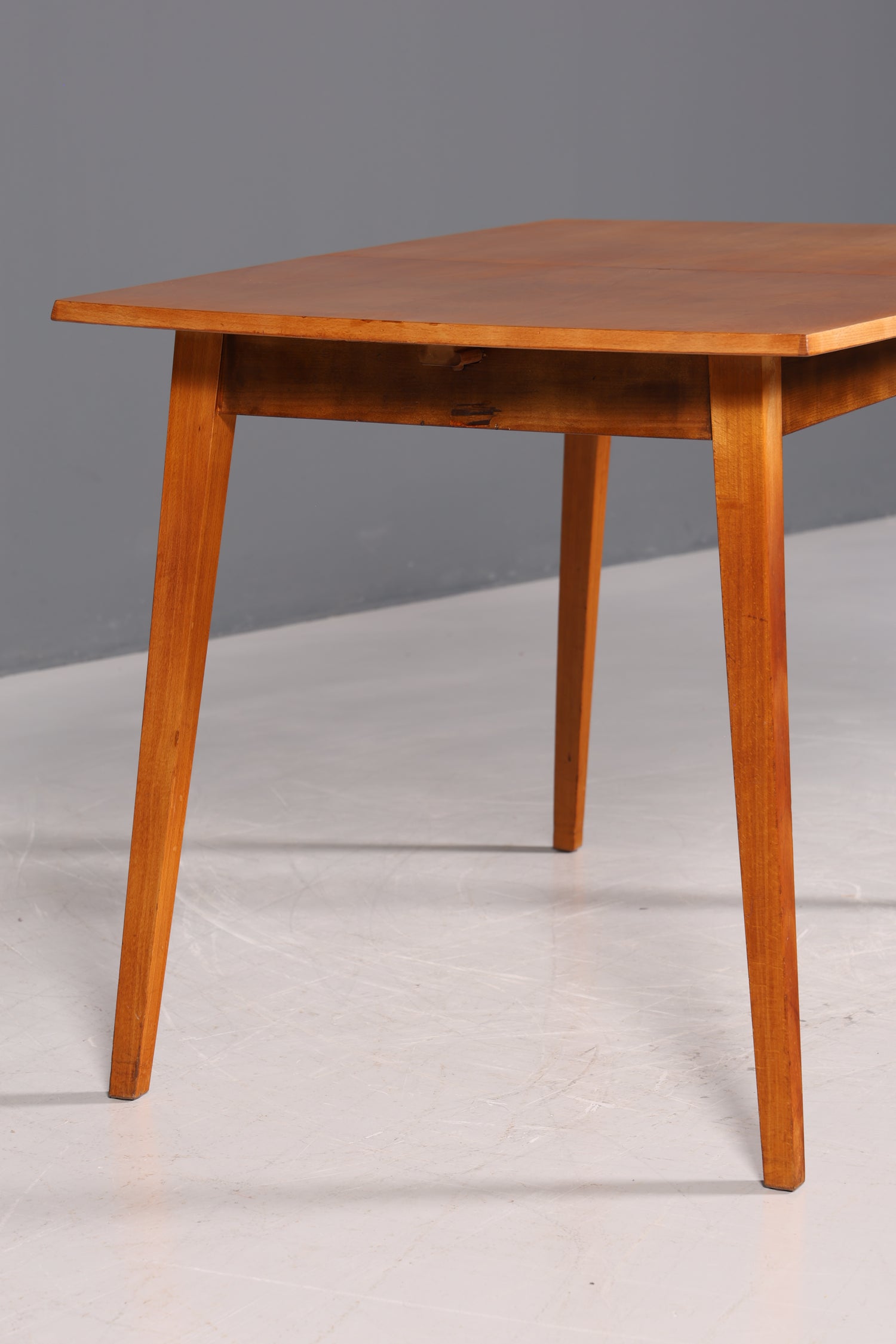 Magnifique table de salle à manger extensible vintage des années 50, table de cuisine rétro