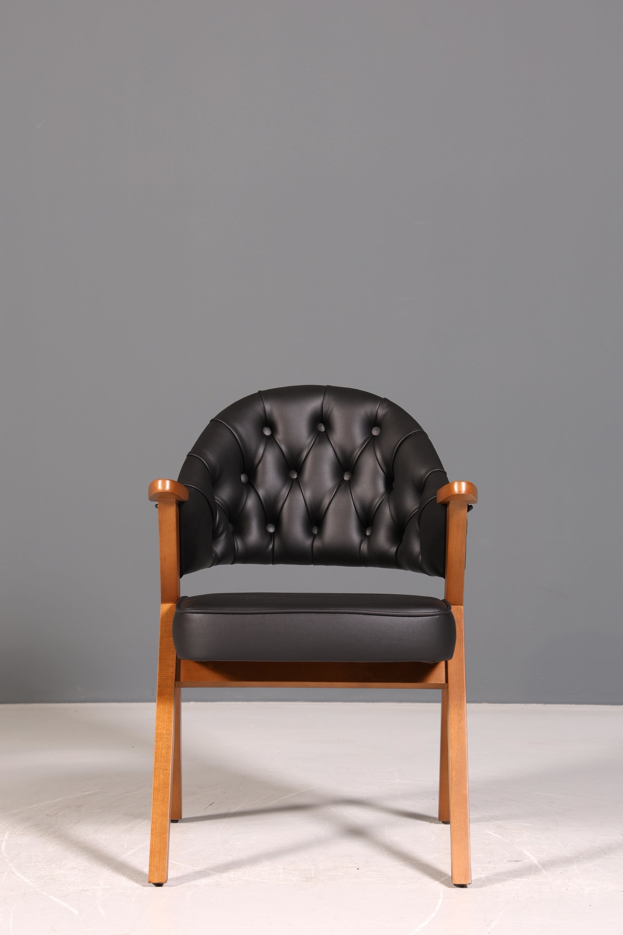 Luxuriöser "Manchester Black" Stuhl Chesterfield Stil  Bürostuhl Esszimmerstuhl Lounge Stuhl