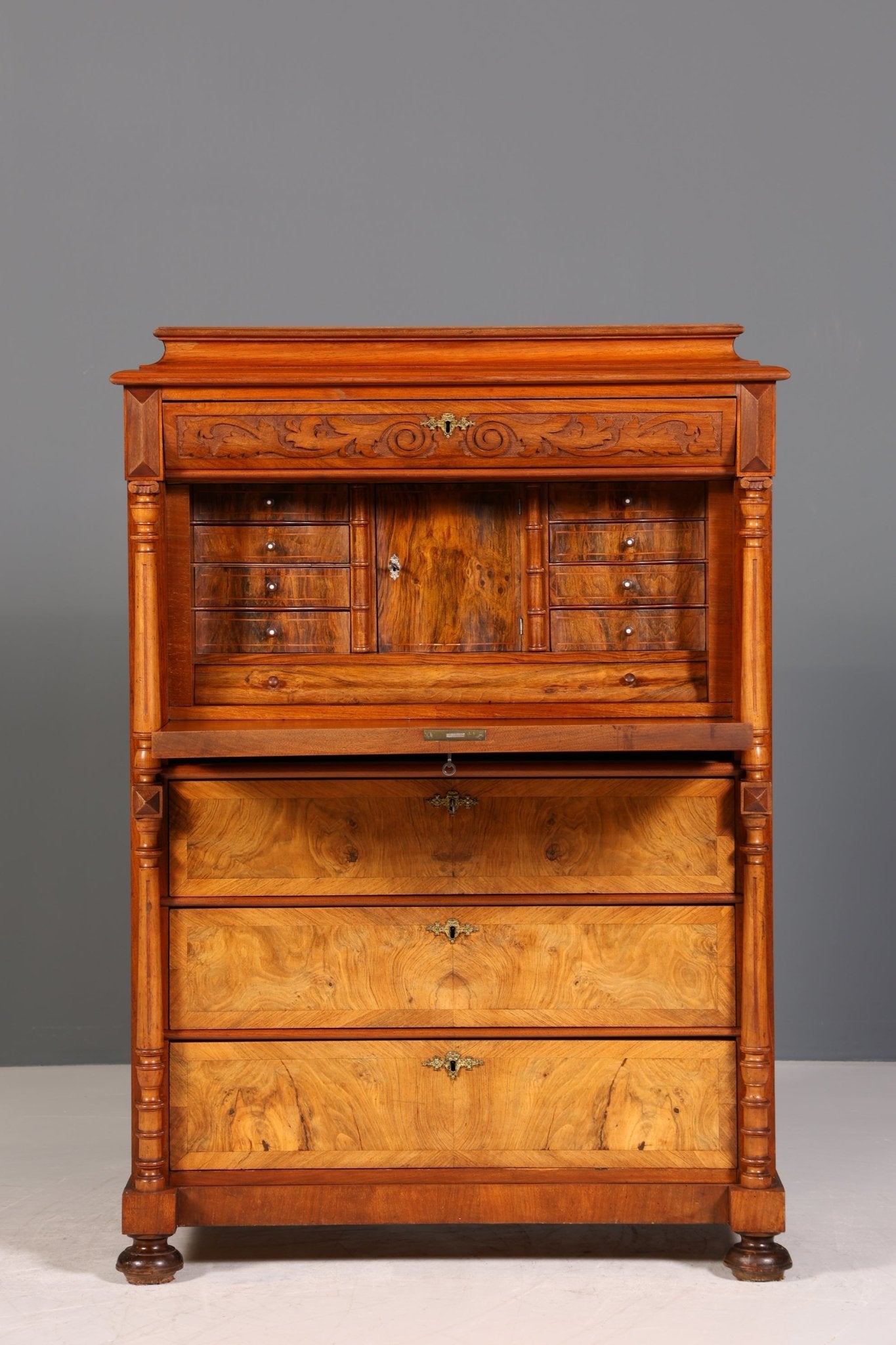 Stilvoller Gründerzeit Sekretär Vertiko Nussbaum Highboard Louis Philippe Kommode Sekretär Schrank um 1880