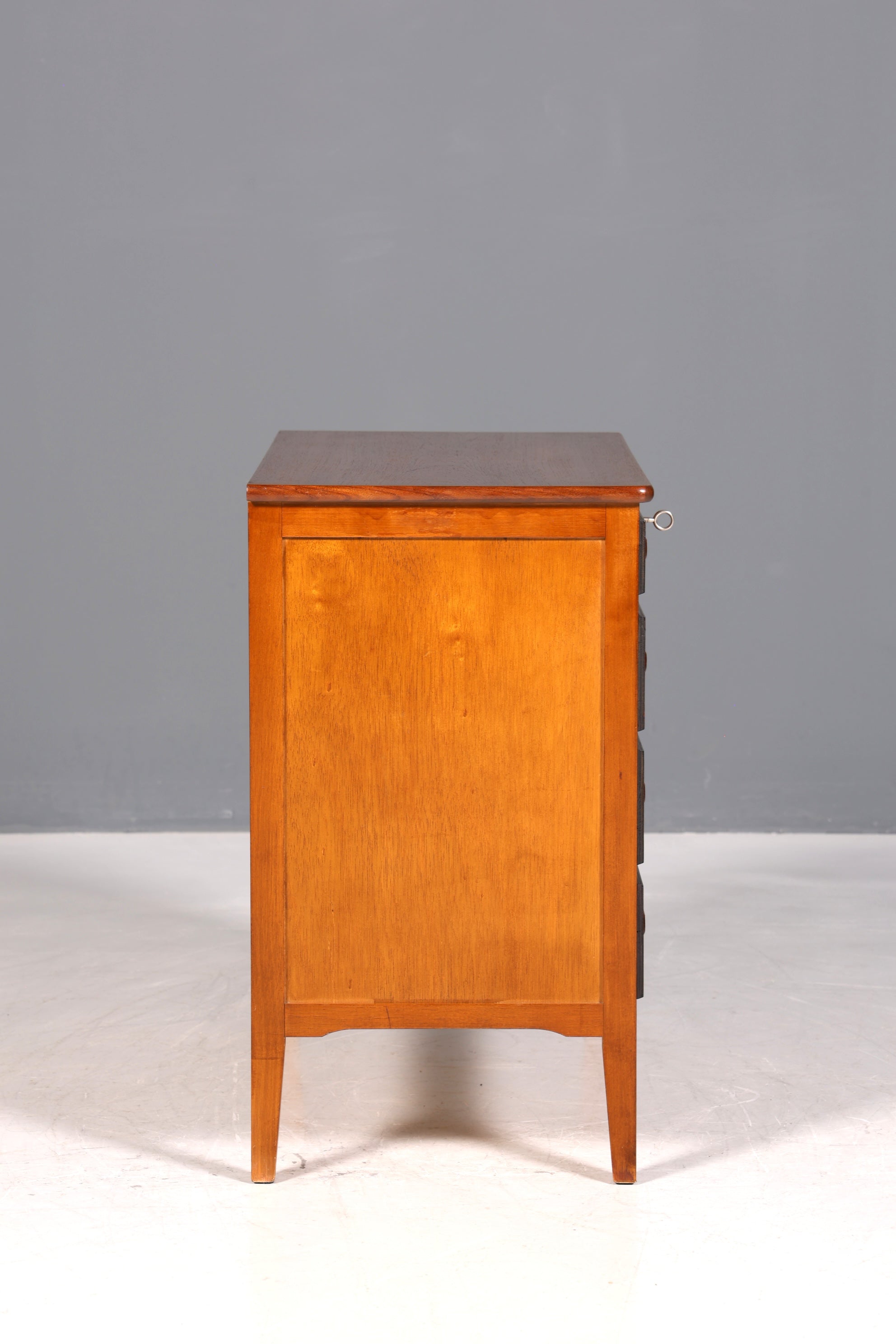 Commode de rêve de style mid-century, design danois, buffet en bois de teck, commode vintage