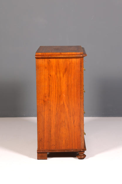 Wunderschöne Gründerzeit Kommode Louis Philippe Nussbaum Schubladenkommode Sideboard um 1880