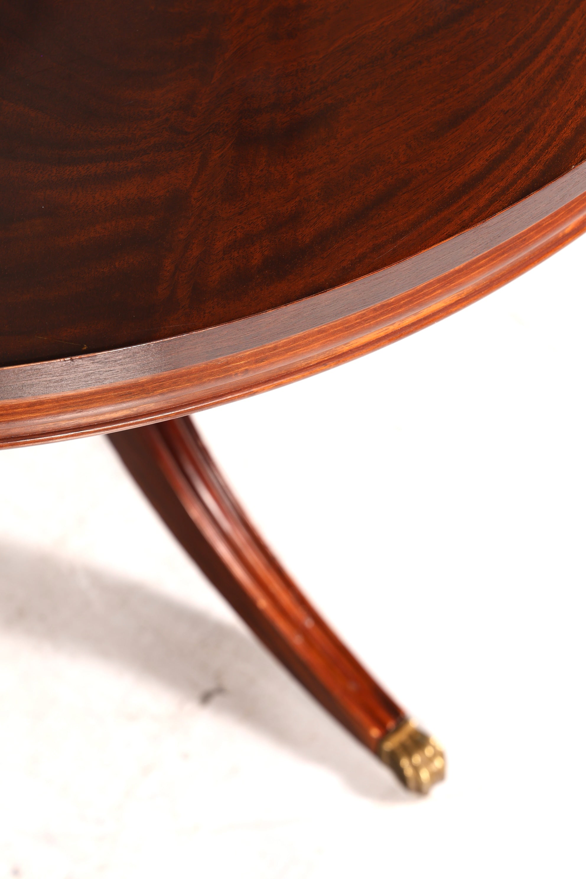 Belle table de salle à manger extensible anglaise, style antique, table de cuisine des années 60