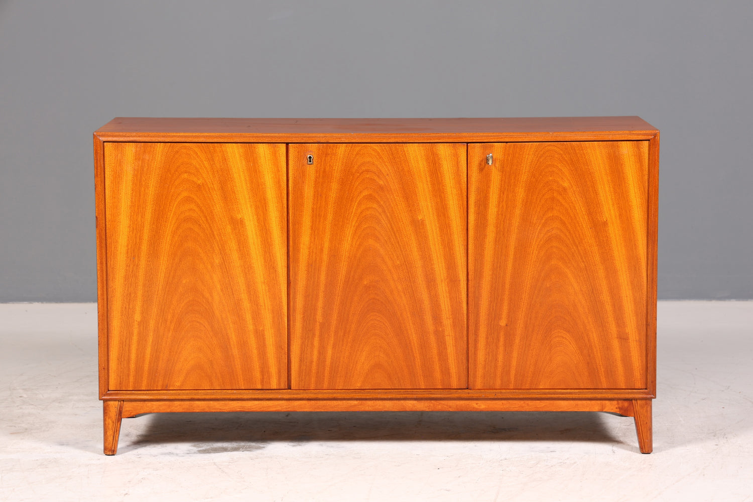 Wunderschönes Mid Century Sideboard Vintage Kommode TV Schrank Flurkommode 60s