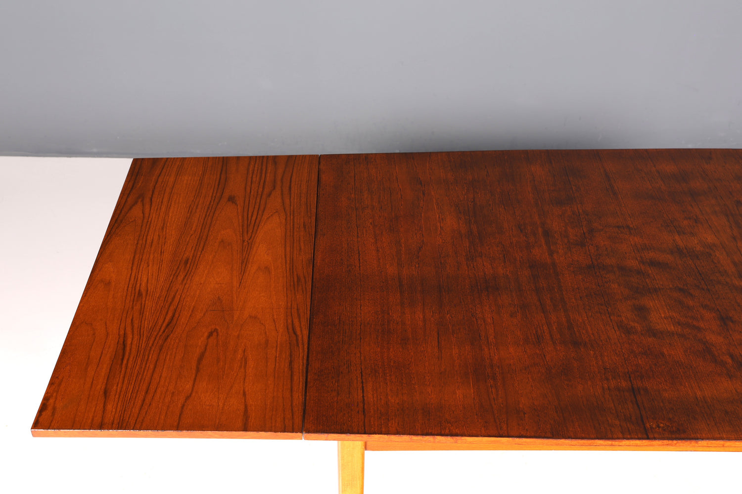 Magnifique table de salle à manger extensible vintage des années 50, table de cuisine rétro