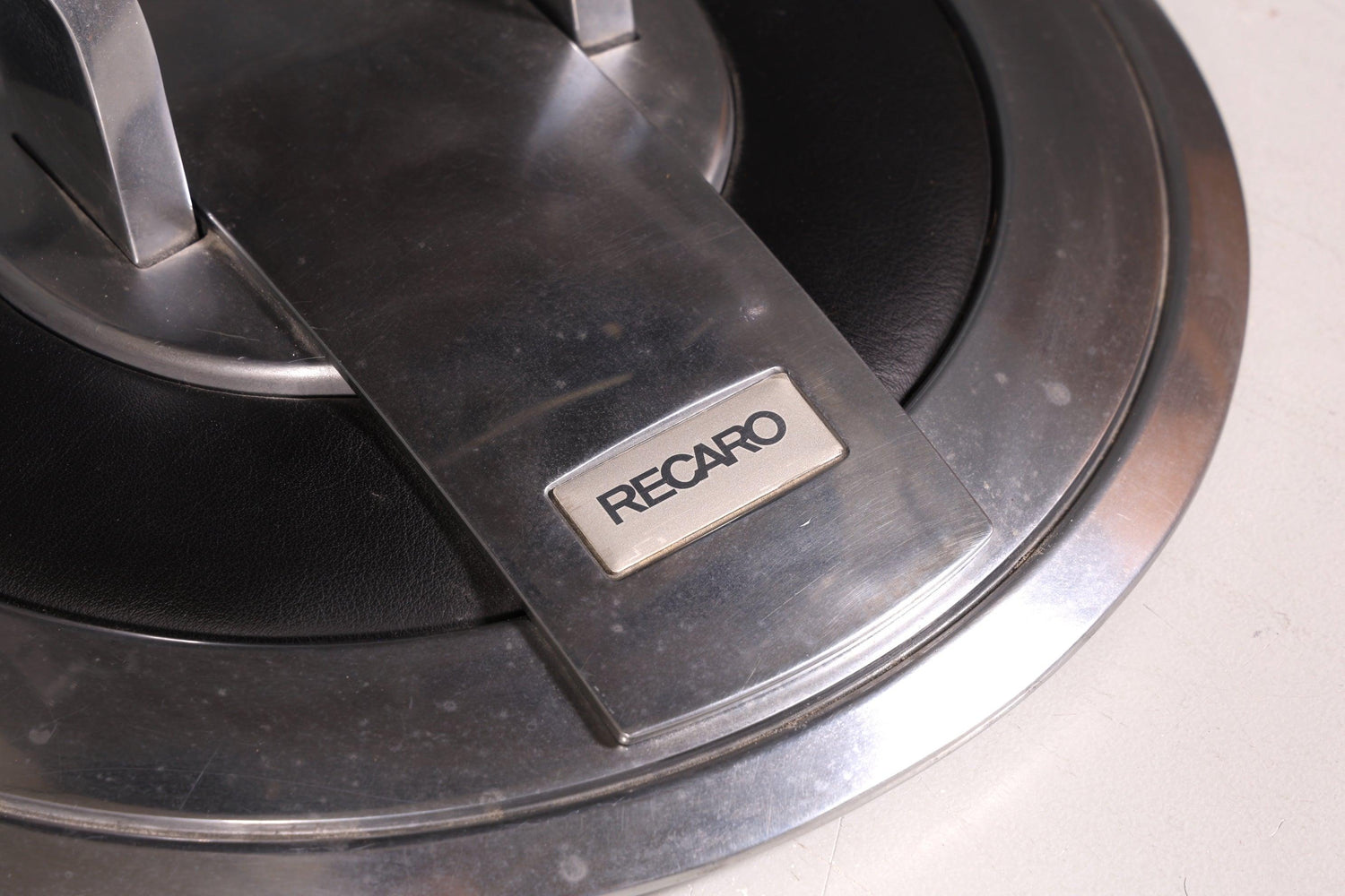 Edler Designer Sessel mit Hocker "Recaro" echt Leder Relax Armlehnsessel Fussablage