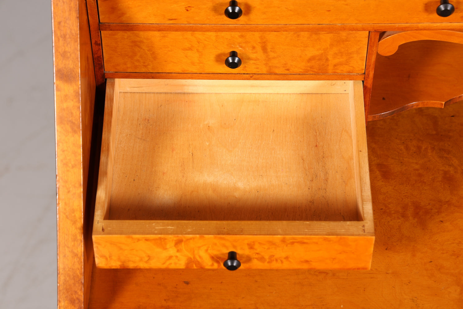 Magnifique secrétaire datant des années 1930, en bois de cerisier, commode de bureau.