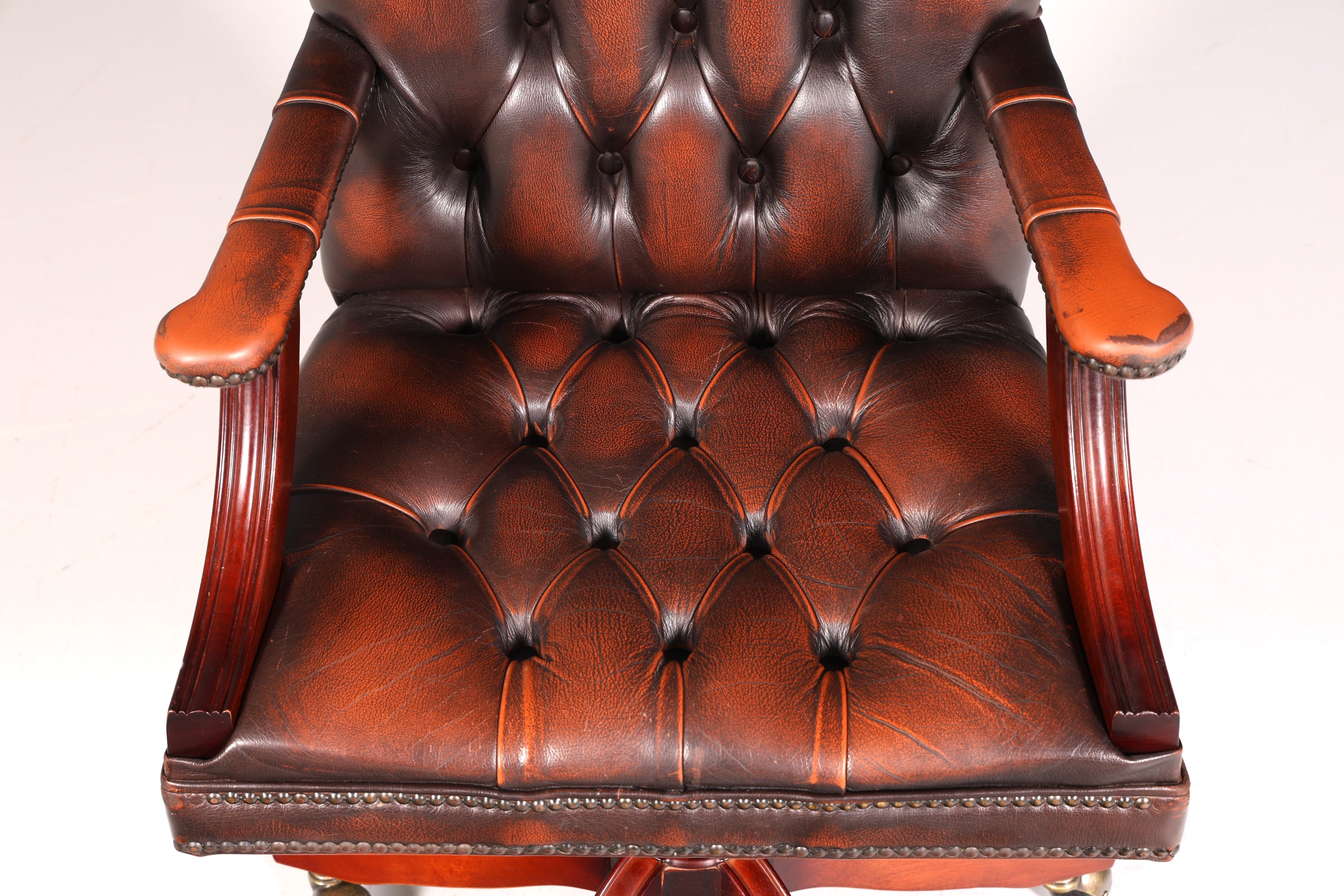 Wunderschöner Original Chesterfield Centurion Bürosessel Echt Leder Englisch Bürostuhl Office Chair