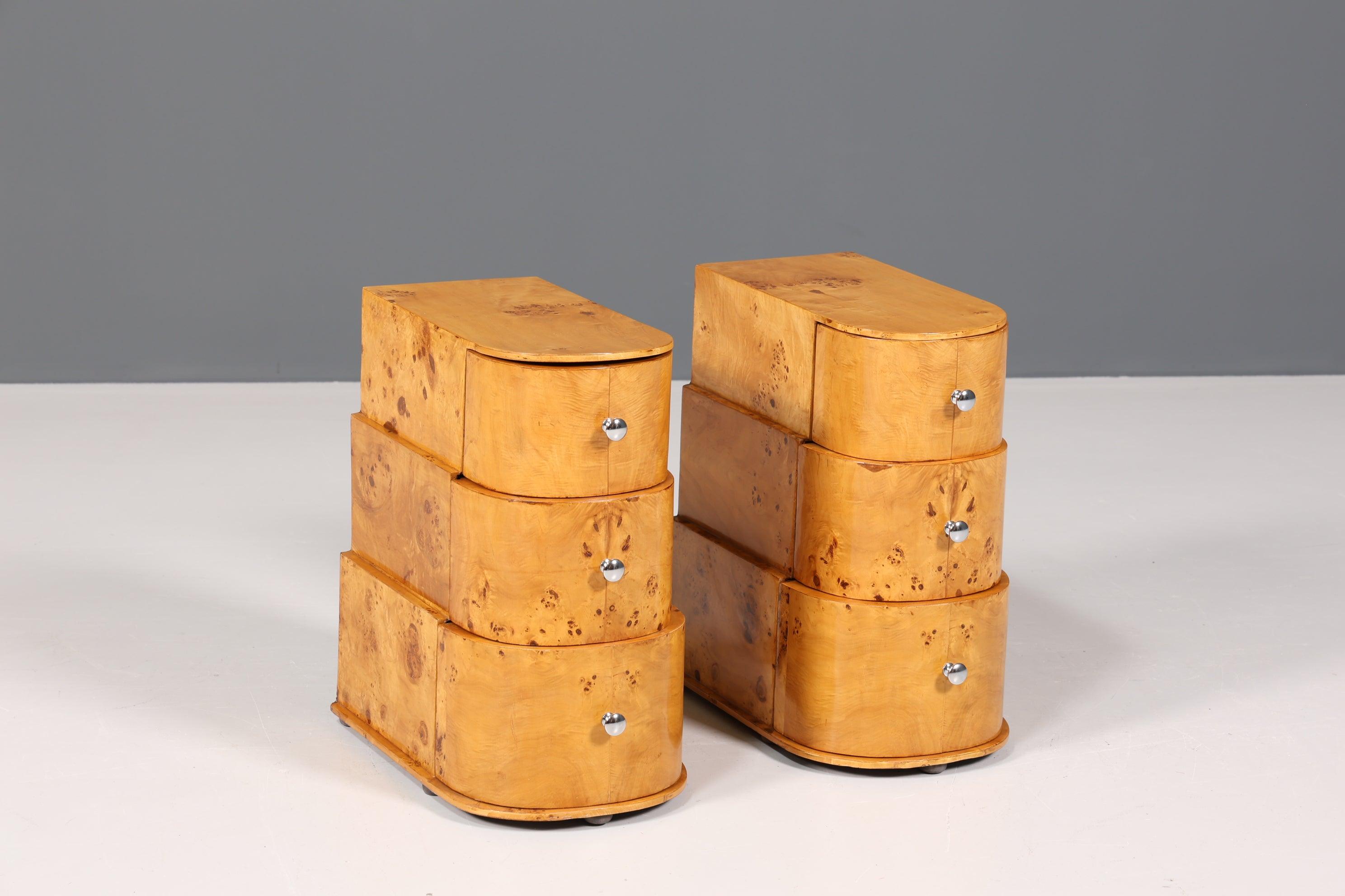 Zwei Exquisite Art Deco Stil Kommoden - Einzigartige Möbelstücke für jeden Raum