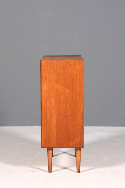 Magnifique commode vintage des années 60/70, design danois, style années 60/70.