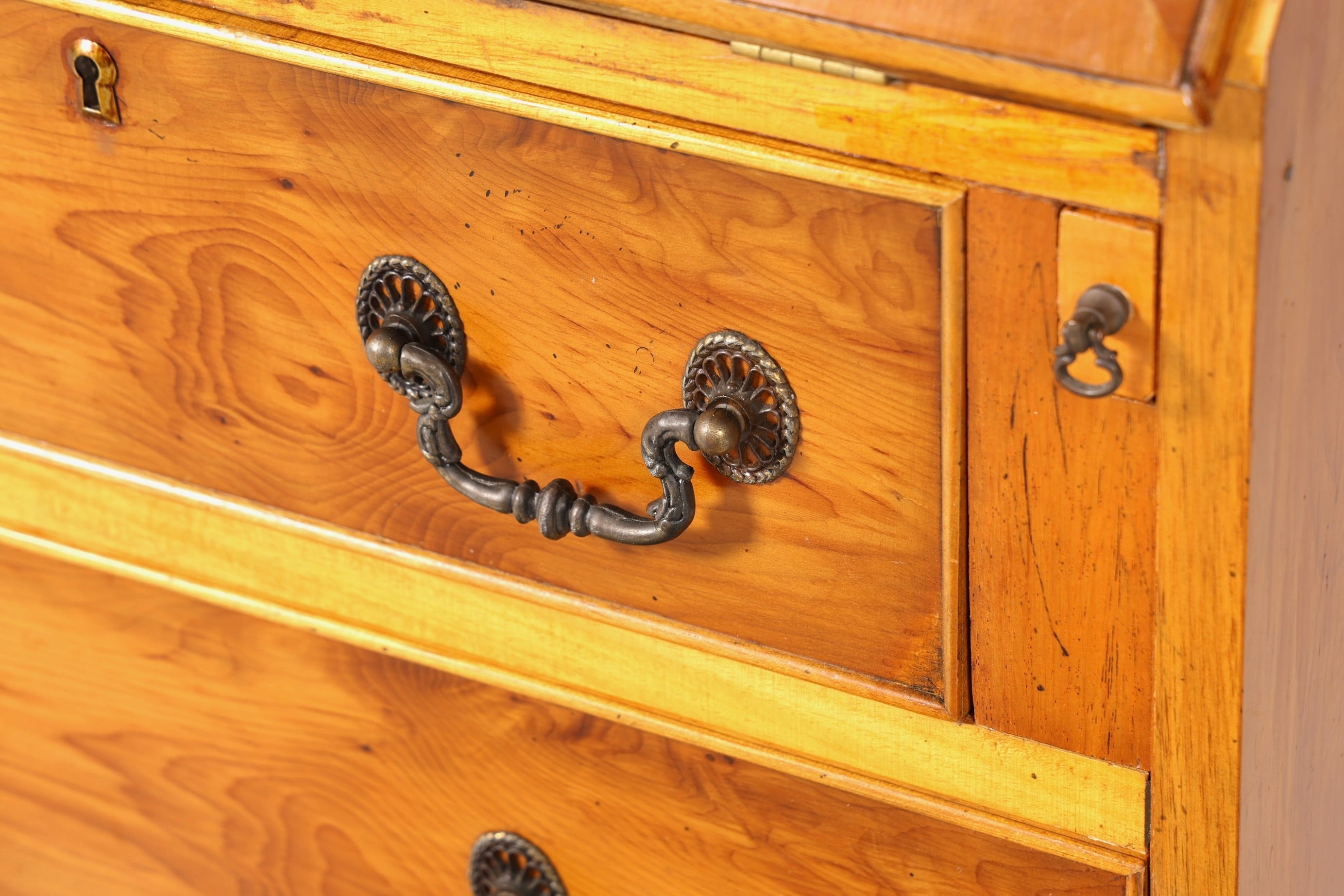 Bureau secrétaire anglais simple, bureau d&