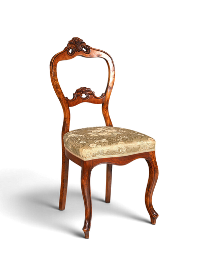 Hauptstadt Möblerei Louis Philippe Stuhl aus dunklem Holz mit floralem Stoffbezug im Biedermeier Stil