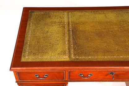 Magnifique bureau anglais avec plateau en cuir véritable, bureau de style ancien