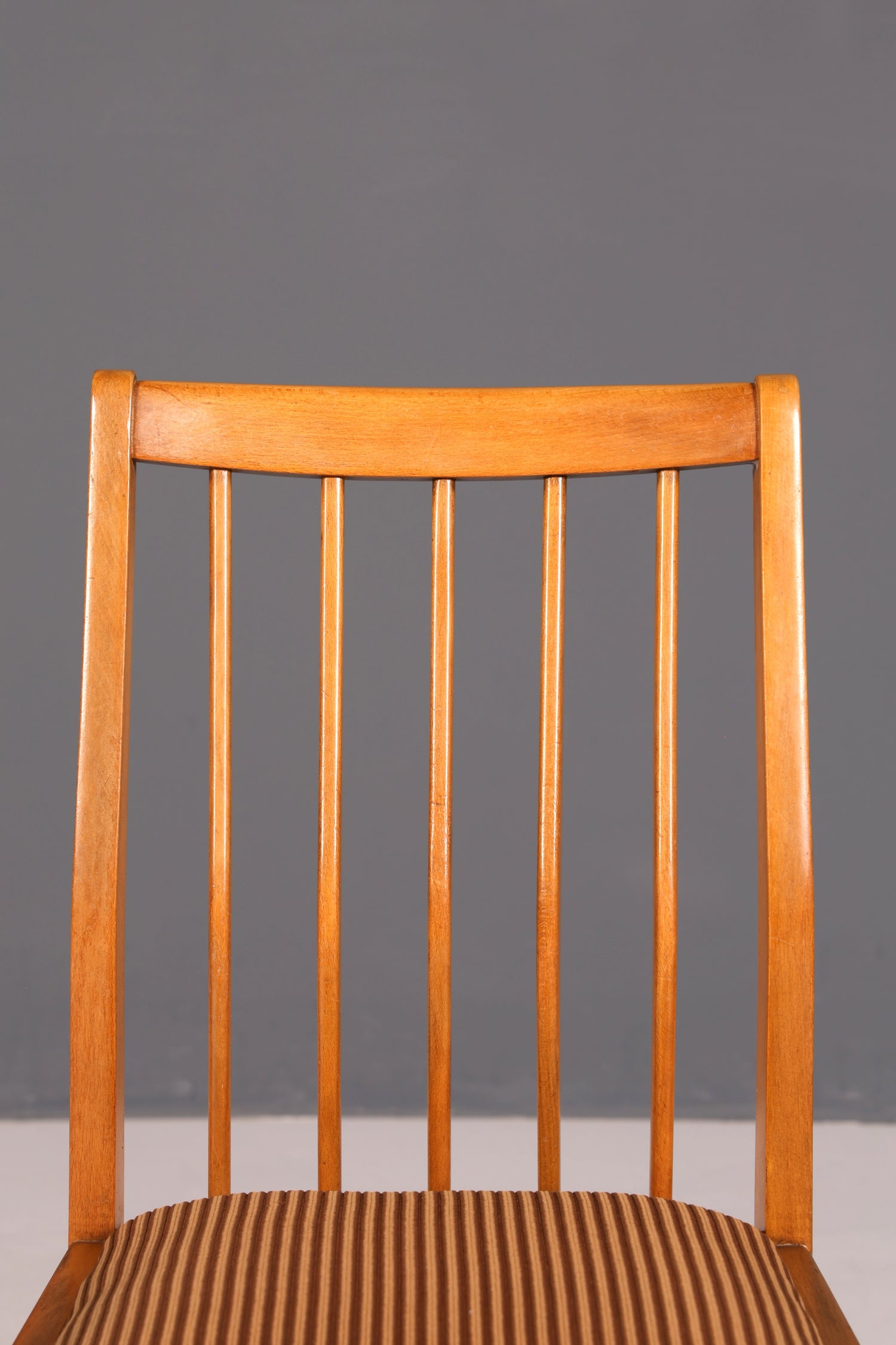 G228 Finish 6x Schlichte Mid Century Stühle Retro Stuhlset Danish Design Küchenstühle Esszimmer Stühle (Kopie)