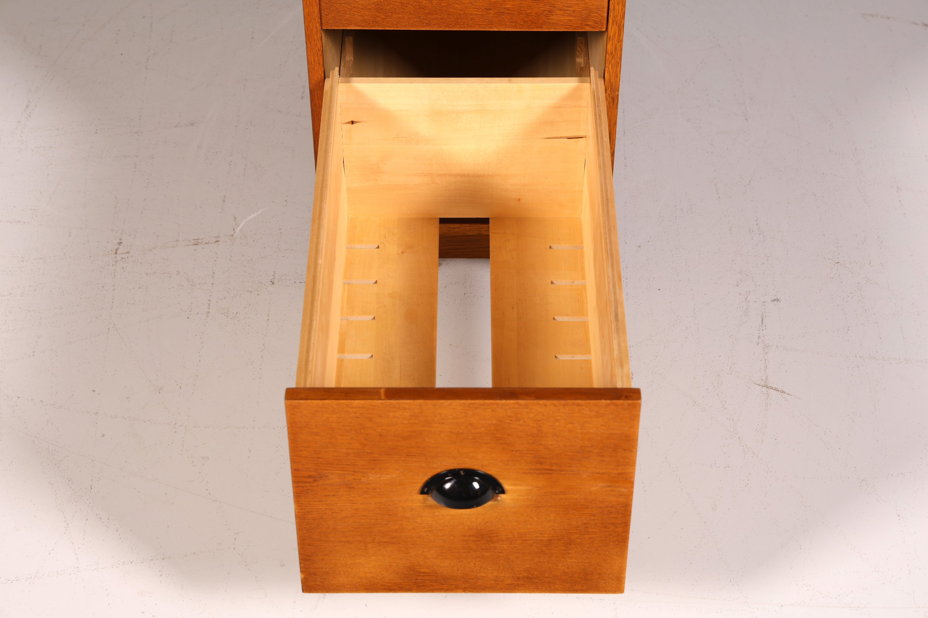 Wunderschöner Mid Century Aktenschrank Kommode Vintage Bauhaus Apotheker Schrank Retro Schubladenkommode