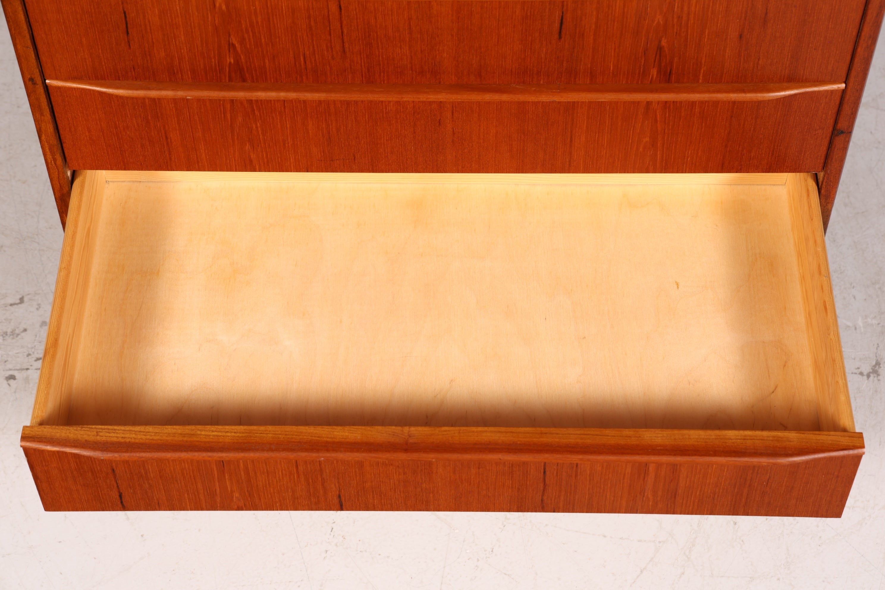 Buffet en teck de style mid-century, commode vintage