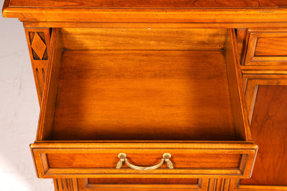 Edle Original Selva Vitrine Villa Borghese Antik Stil Massivholz Buffet Schrank Bibliothek