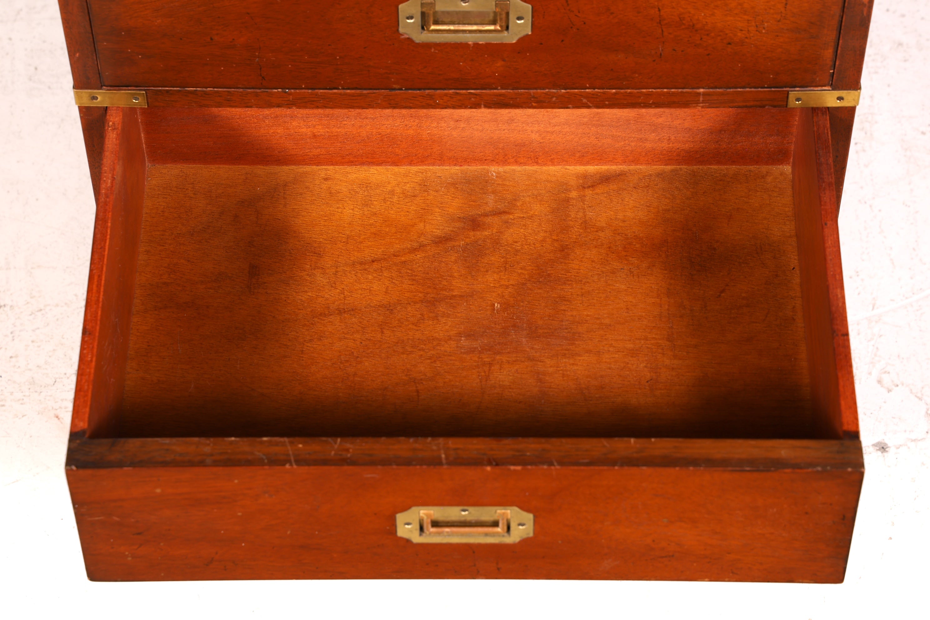 Wunderschöne Maritime Kommode Englisch Vertiko Military Chest Schrank Schubladenkommode Antik Vintage