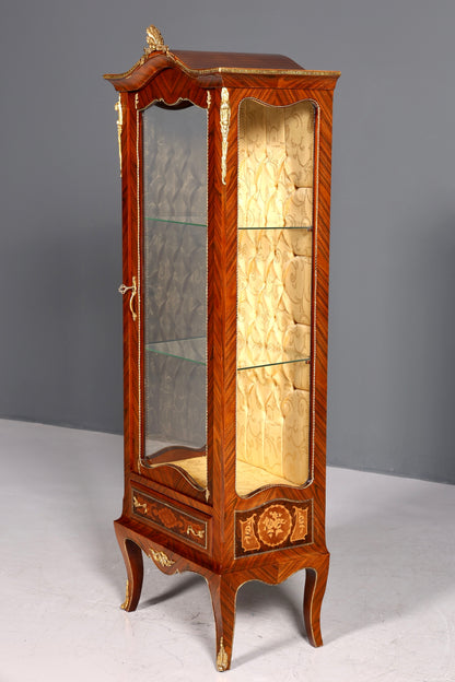 Vitrine de style baroque onirique, meuble de collection de style ancien, vitrine en verre incrusté