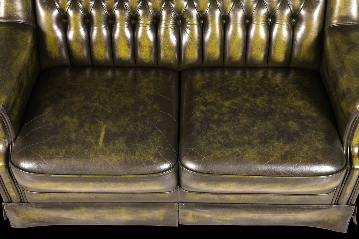 Wunderschönes Original Chesterfield 2er Sofa Englisch Leder 2- Sitzer Couch